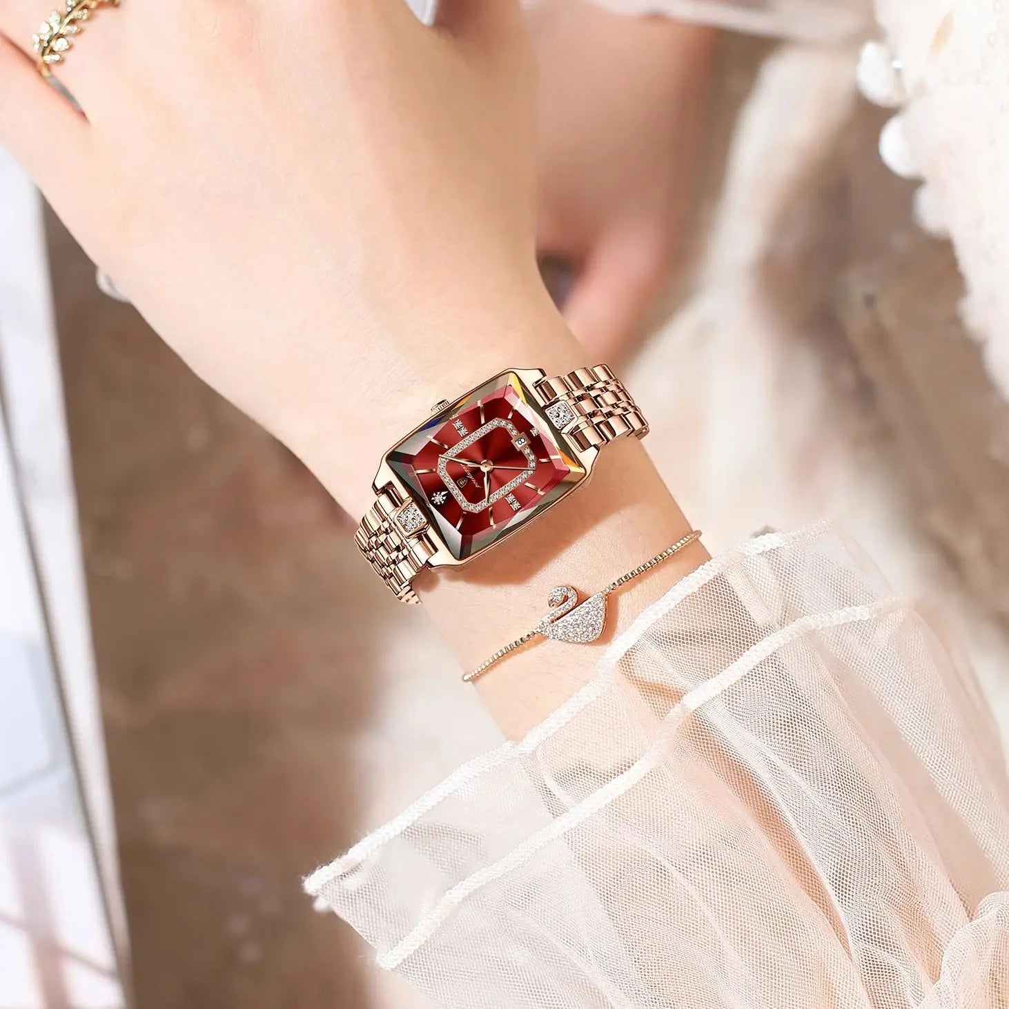 POEDAGAR Women's Luxury Watch Elegant Stainless Steel Waterproof Quartz Wristwatch with Date Display