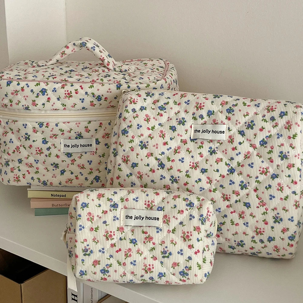 Vintage Floral Women Makeup Bag – Cotton Tote, Quilted Travel Organizer with Zipper Closure