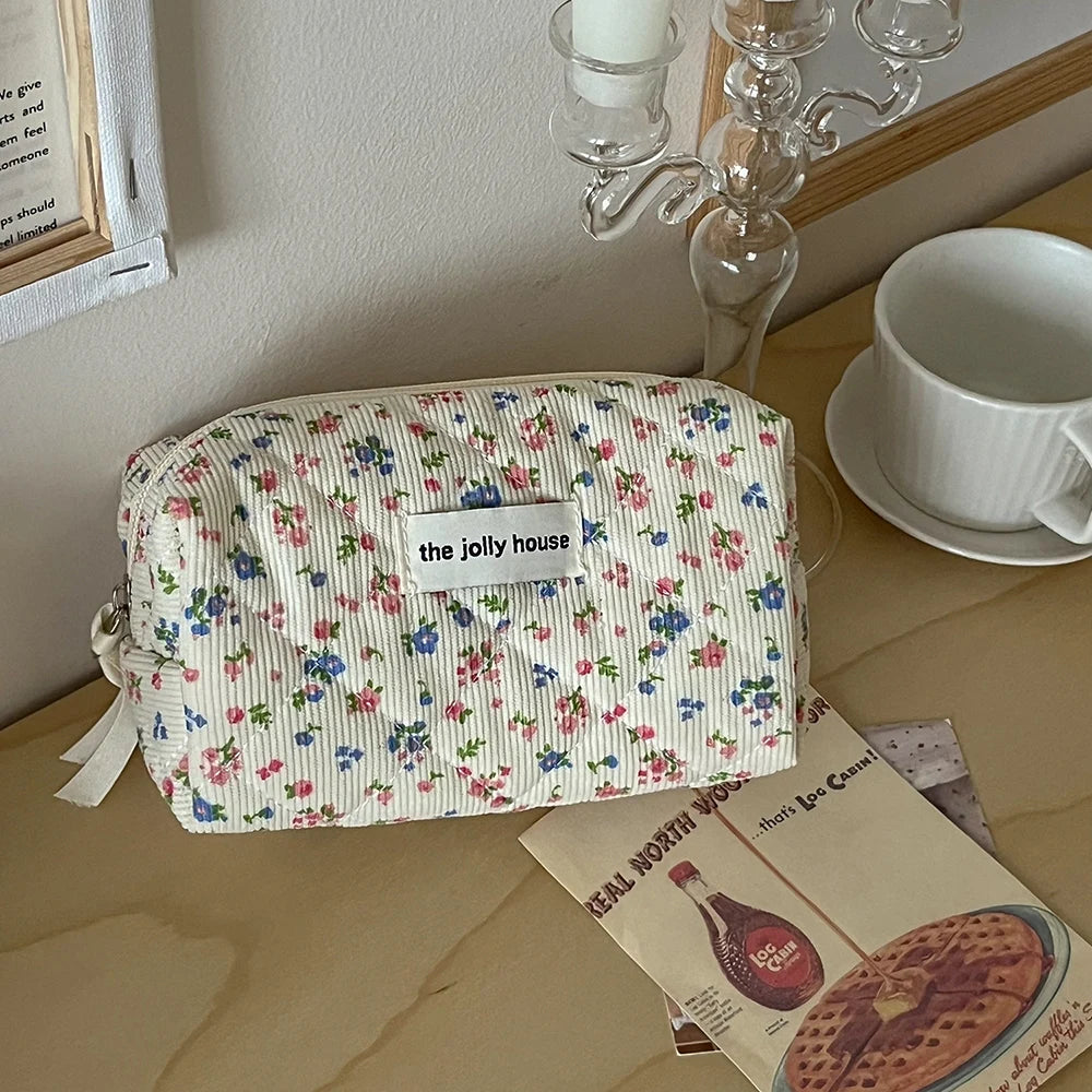 Vintage Floral Women Makeup Bag – Cotton Tote, Quilted Travel Organizer with Zipper Closure